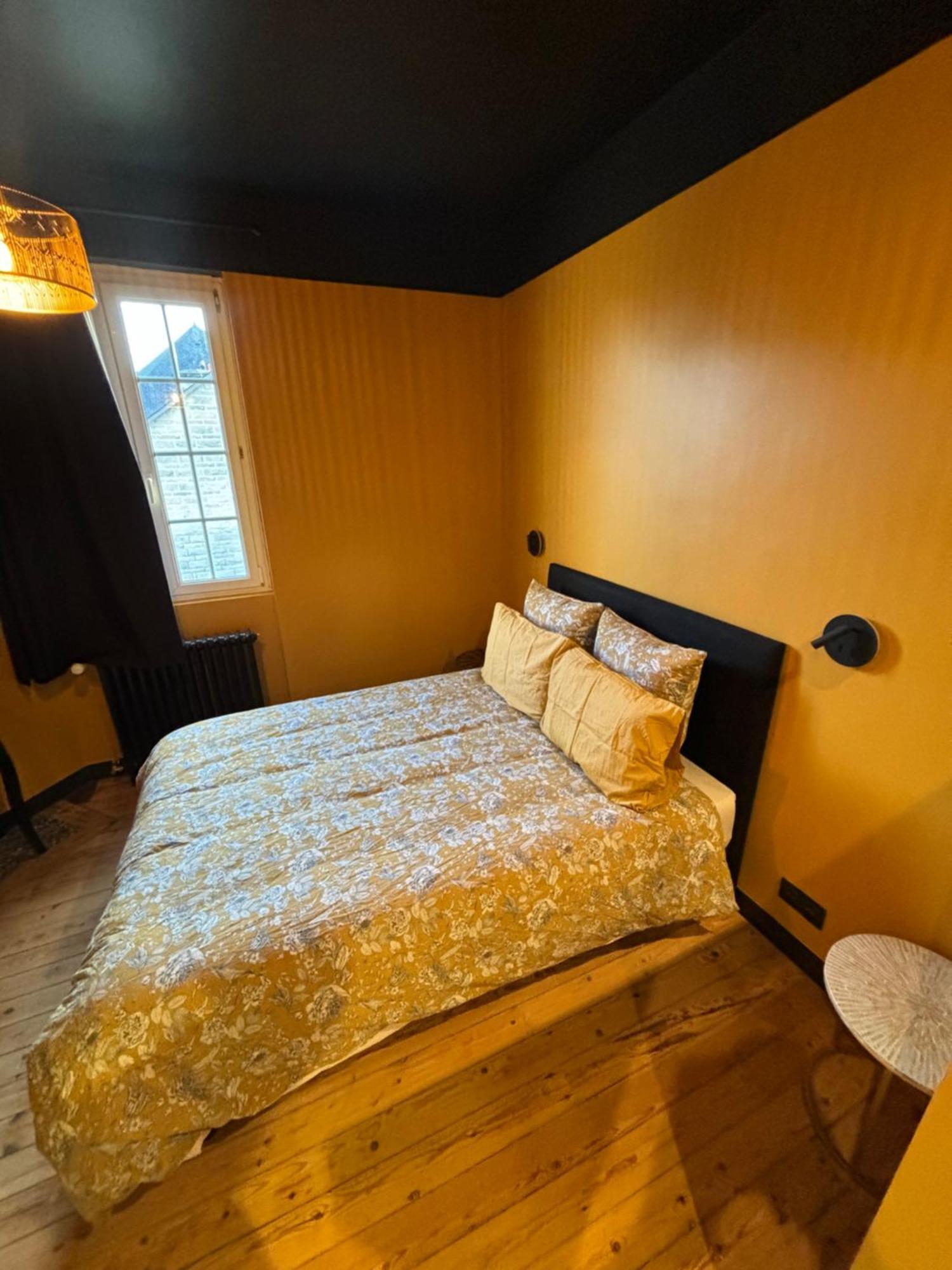Bed and Breakfast La Hacienda Negra à Saint-Jouan-des-Guérets Extérieur photo